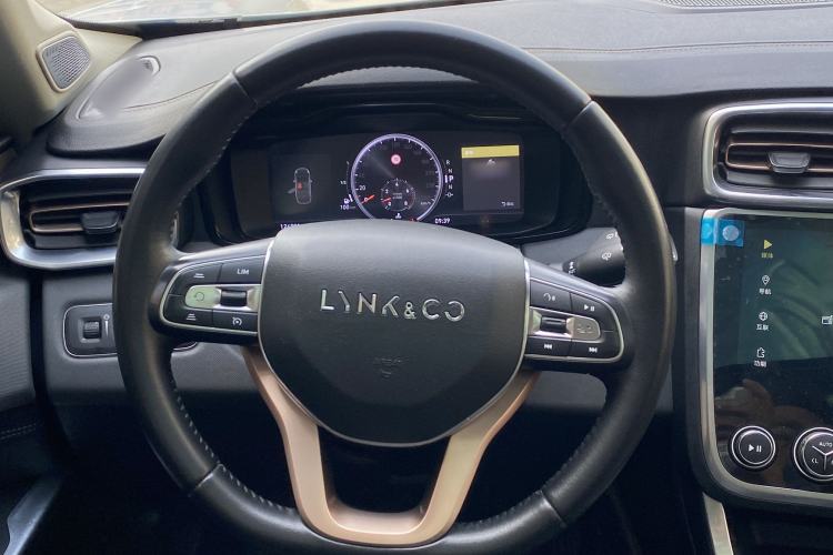 Used Lynk & Co 01 2017 2.0T Two-Wheel Drive Pro Edition Steering Wheel
