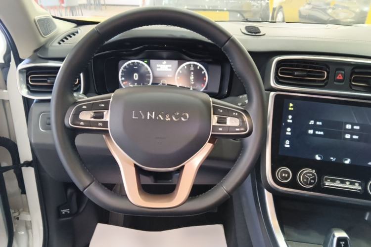 Used Lynk & Co 01 2017 2.0T Two-Wheel Drive Pro Edition Steering Wheel