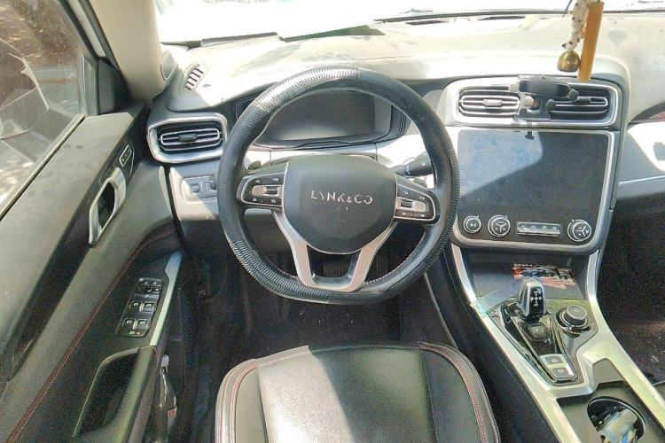 Used Lynk & Co 01 2017 2.0T Four-Wheel Drive Pro Edition Steering Wheel