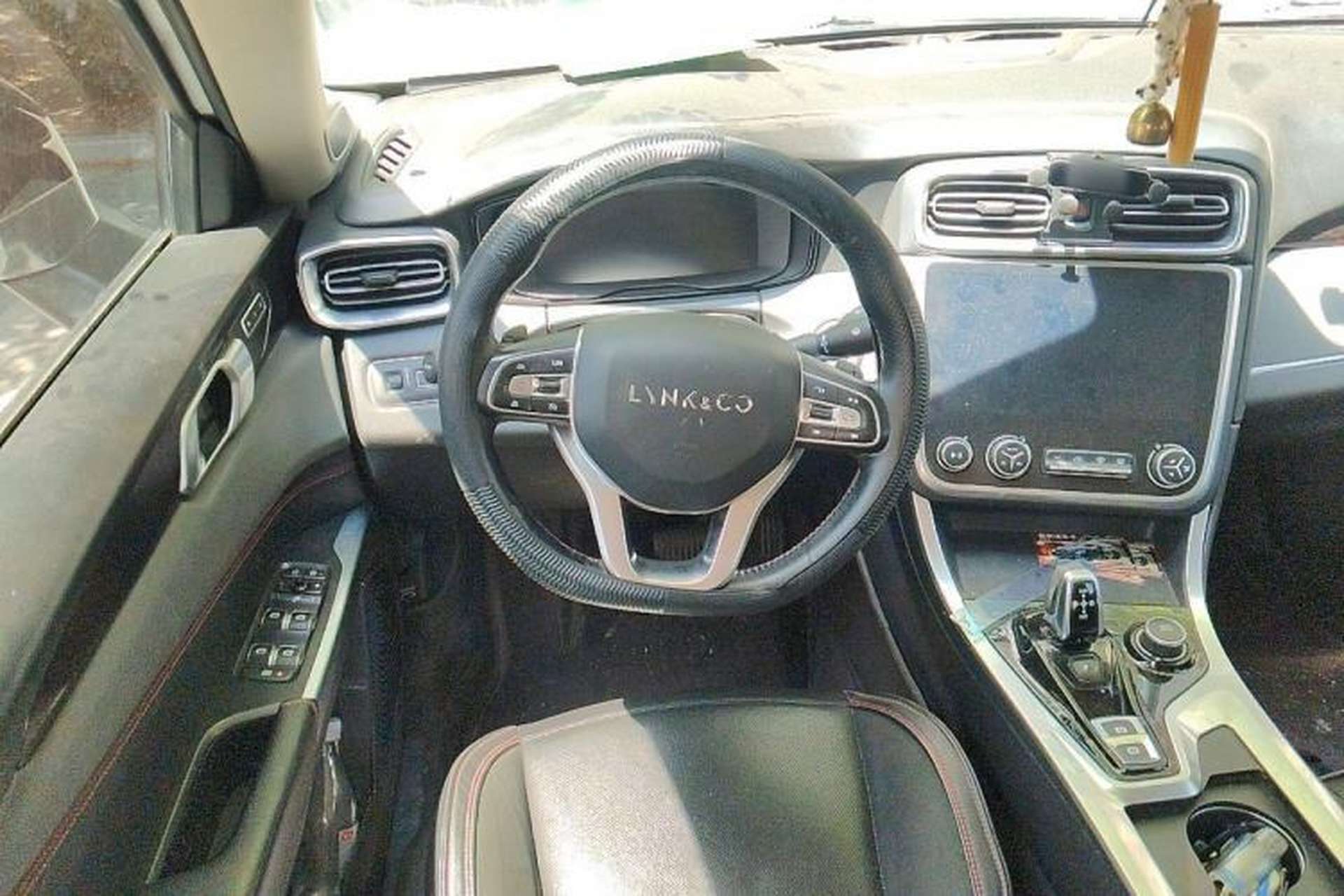 Used Lynk & Co 01 2017 2.0T Four-Wheel Drive Pro Edition Steering Wheel
