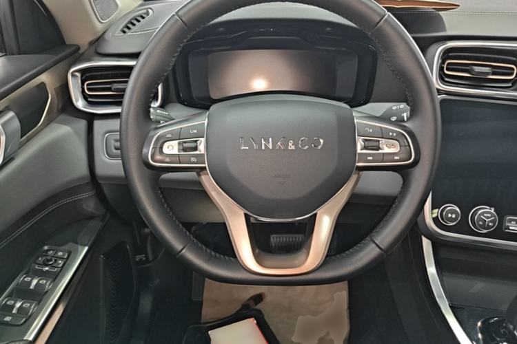 Used Lynk & Co 01 2017 2.0T Two-Wheel Drive Pro Edition Steering Wheel