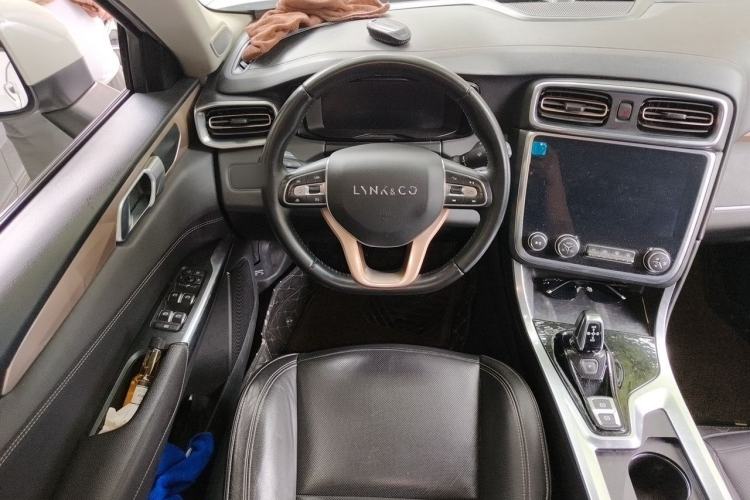 Used Lynk & Co 01 2017 2.0T Two-Wheel Drive Pro Edition Steering Wheel