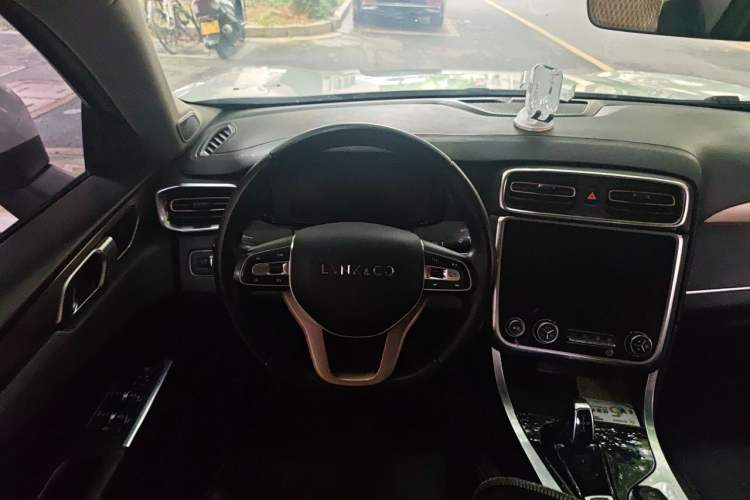 Used Lynk & Co 01 2017 2.0T Two-Wheel Drive Pro Edition Steering Wheel