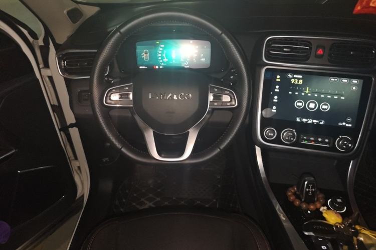 Used Lynk & Co 01 2017 2.0T Four-Wheel Drive Pro Edition Steering Wheel