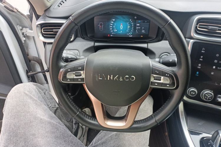 Used Lynk & Co 01 2017 2.0T Two-Wheel Drive Pro Edition Steering Wheel