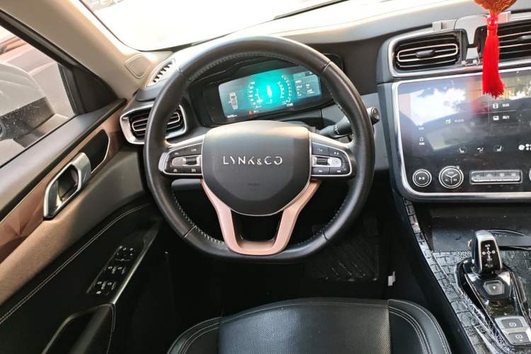 Used Lynk & Co 01 2017 2.0T Two-Wheel Drive Pro Edition Steering Wheel