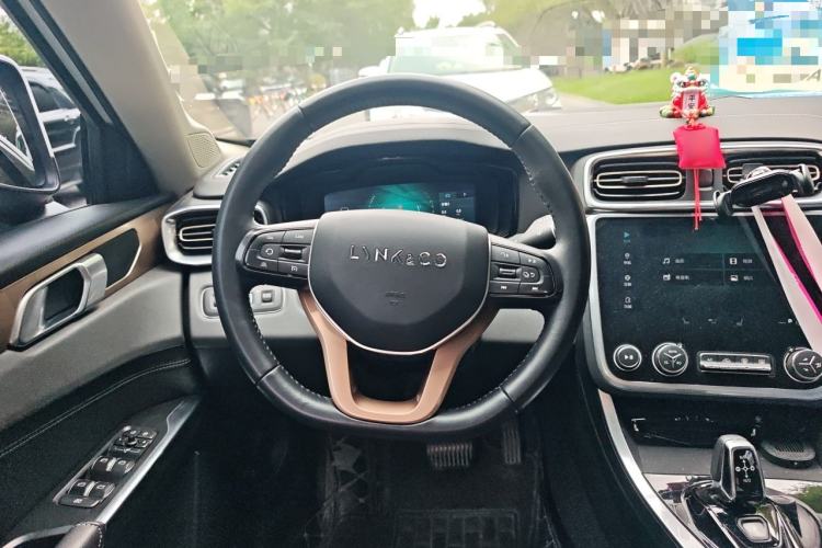 Used Lynk & Co 01 2017 2.0T Two-Wheel-Drive Version Steering Wheel