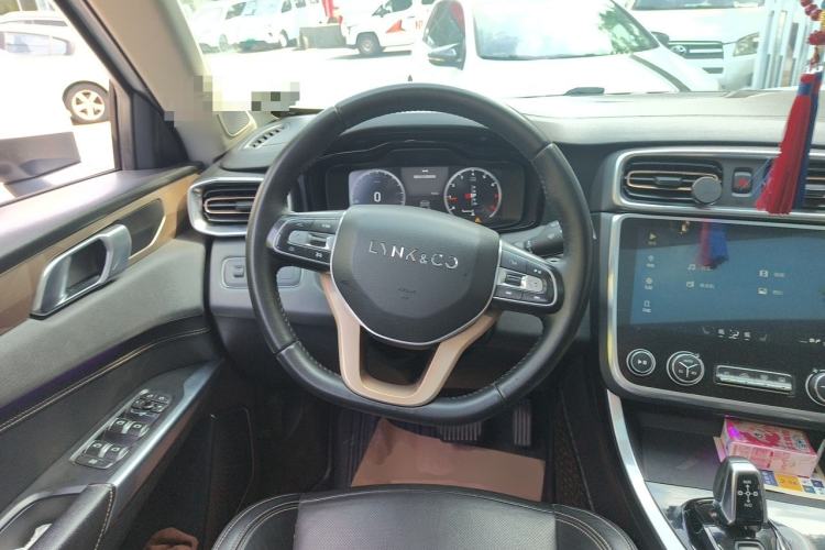 Used Lynk & Co 01 2017 2.0T Two-Wheel Drive Pro Edition Steering Wheel