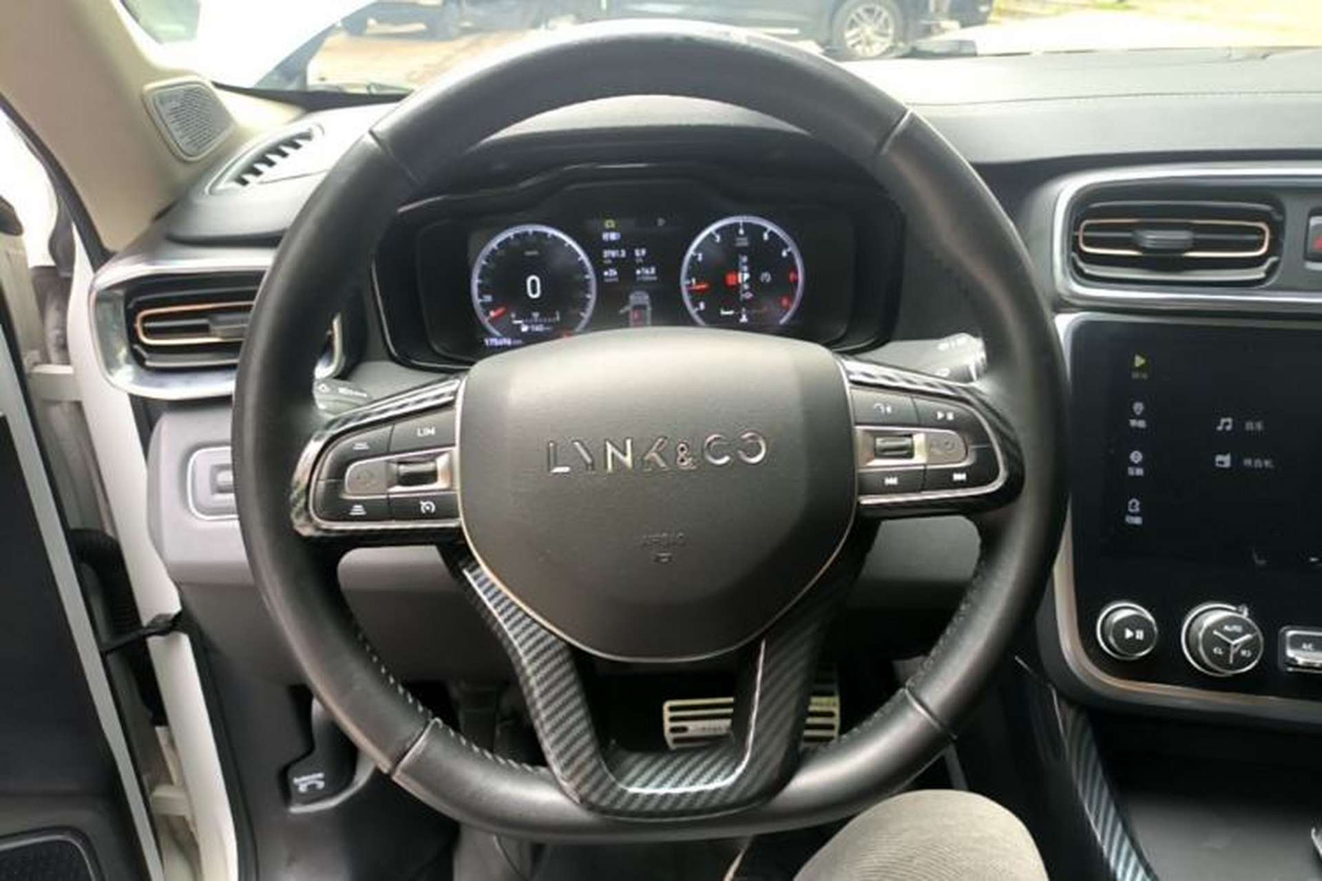 Used Lynk & Co 01 2017 2.0T Two-Wheel Drive Pro Edition Steering Wheel