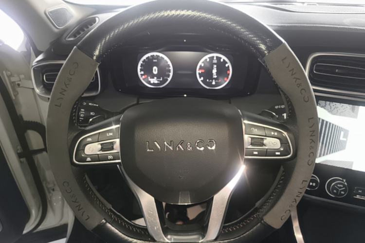 Used Lynk & Co 01 2017 2.0T Four-Wheel Drive Pro Edition Steering Wheel