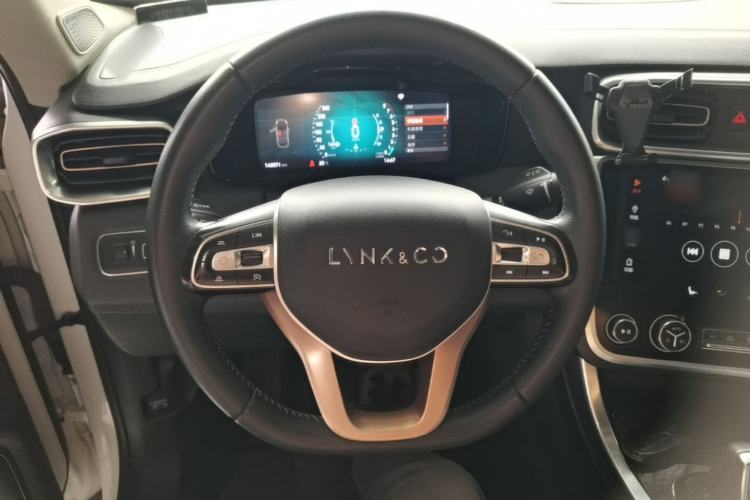 Used Lynk & Co 01 2017 2.0T Two-Wheel Drive Pro Edition Steering Wheel