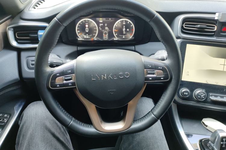 Used Lynk & Co 01 2017 2.0T Two-Wheel Drive Pro Edition Steering Wheel