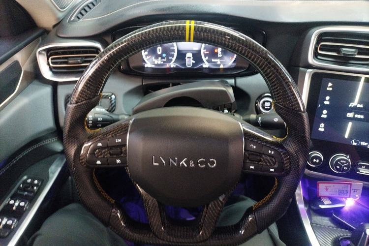 Used Lynk & Co 01 2017 2.0T Two-Wheel Drive Pro Edition Steering Wheel