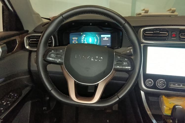 Used Lynk & Co 01 2017 2.0T Two-Wheel-Drive Version Steering Wheel