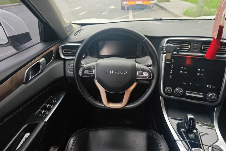 Used Lynk & Co 01 2017 2.0T Two-Wheel Drive Pro Edition Steering Wheel