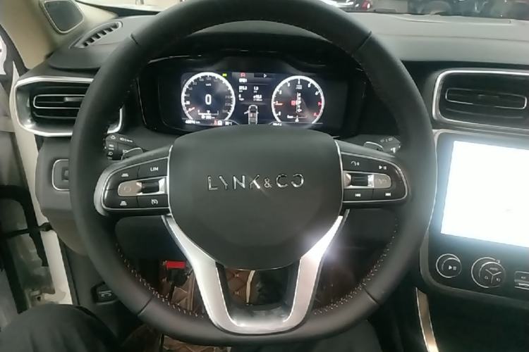 Used Lynk & Co 01 2017 2.0T Four-Wheel Drive Pro Edition Steering Wheel