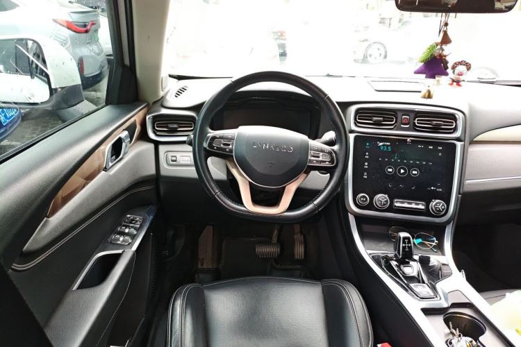Used Lynk & Co 01 2017 2.0T Two-Wheel Drive Pro Edition Steering Wheel