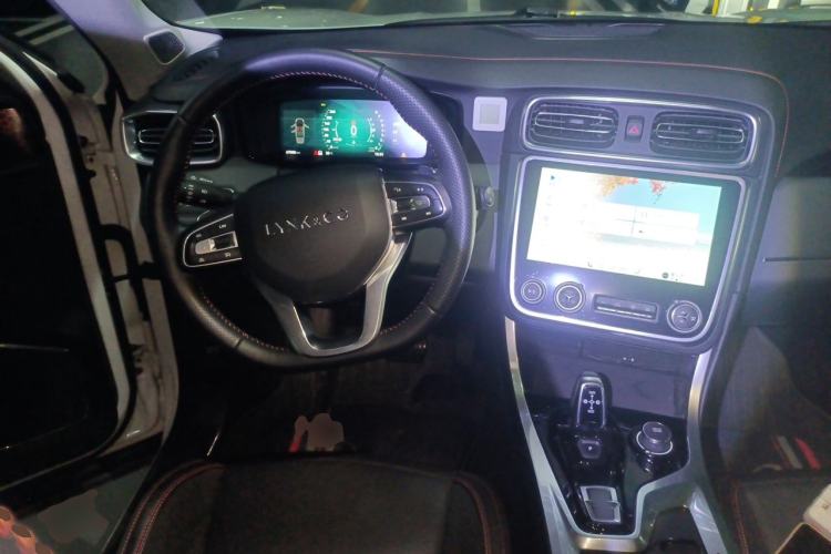 Used Lynk & Co 01 2017 2.0T Four-Wheel Drive Pro Edition Steering Wheel