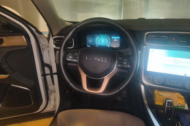 Used Lynk & Co 01 2017 2.0T Two-Wheel-Drive Version Steering Wheel