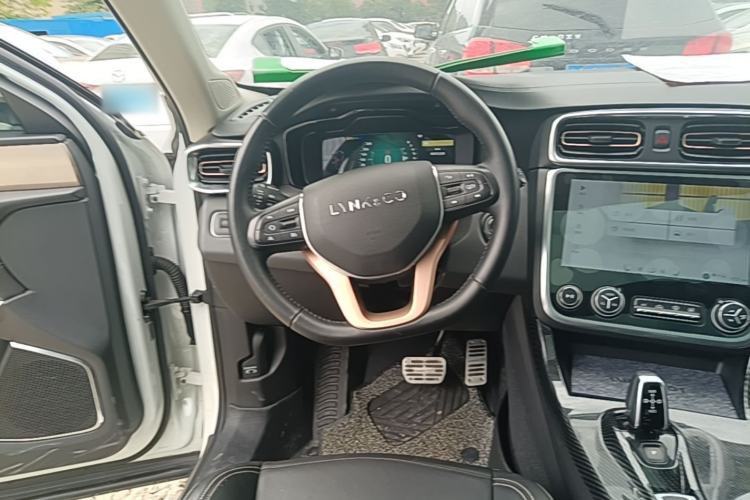 Used Lynk & Co 01 2017 2.0T Two-Wheel-Drive Version Steering Wheel