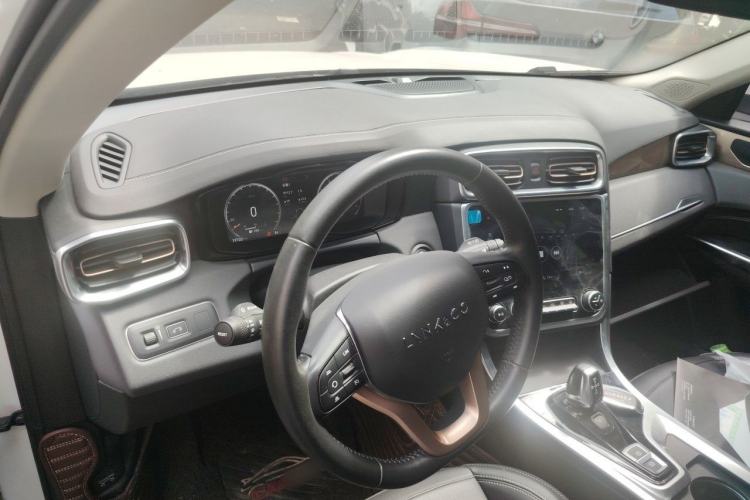 Used Lynk & Co 01 2017 2.0T Two-Wheel-Drive Version Steering Wheel