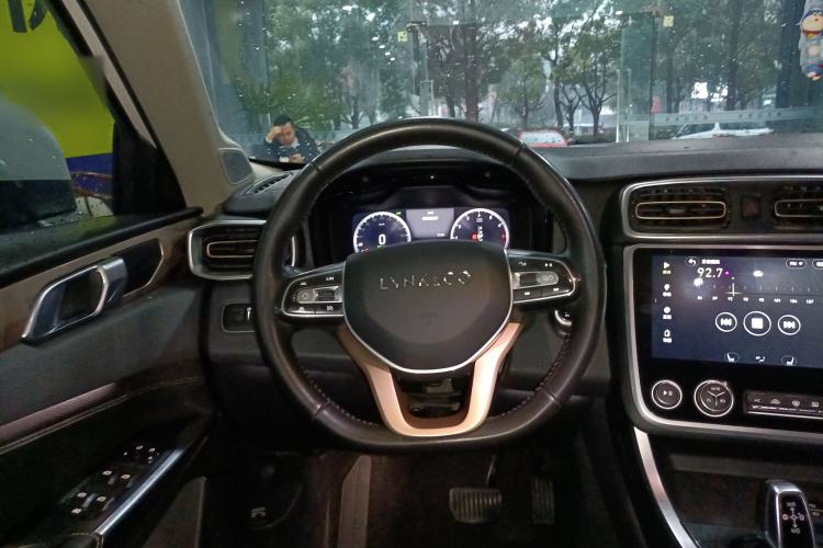 Used Lynk & Co 01 2017 2.0T Two-Wheel Drive Pro Edition Steering Wheel