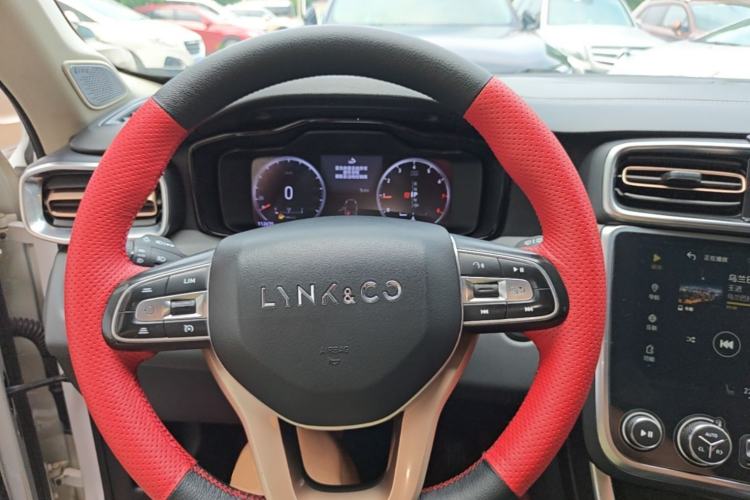 Used Lynk & Co 01 2017 2.0T Two-Wheel Drive Pro Edition Steering Wheel