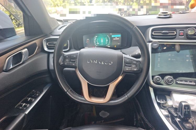 Used Lynk & Co 01 2017 2.0T Two-Wheel-Drive Version Steering Wheel