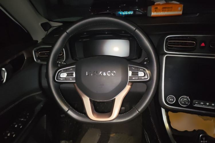 Used Lynk & Co 01 2017 2.0T Two-Wheel Drive Pro Edition Steering Wheel