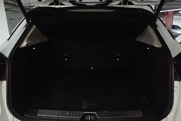 Used Lynk & Co 01 2017 2.0T Four-Wheel Drive Pro Edition Trunk