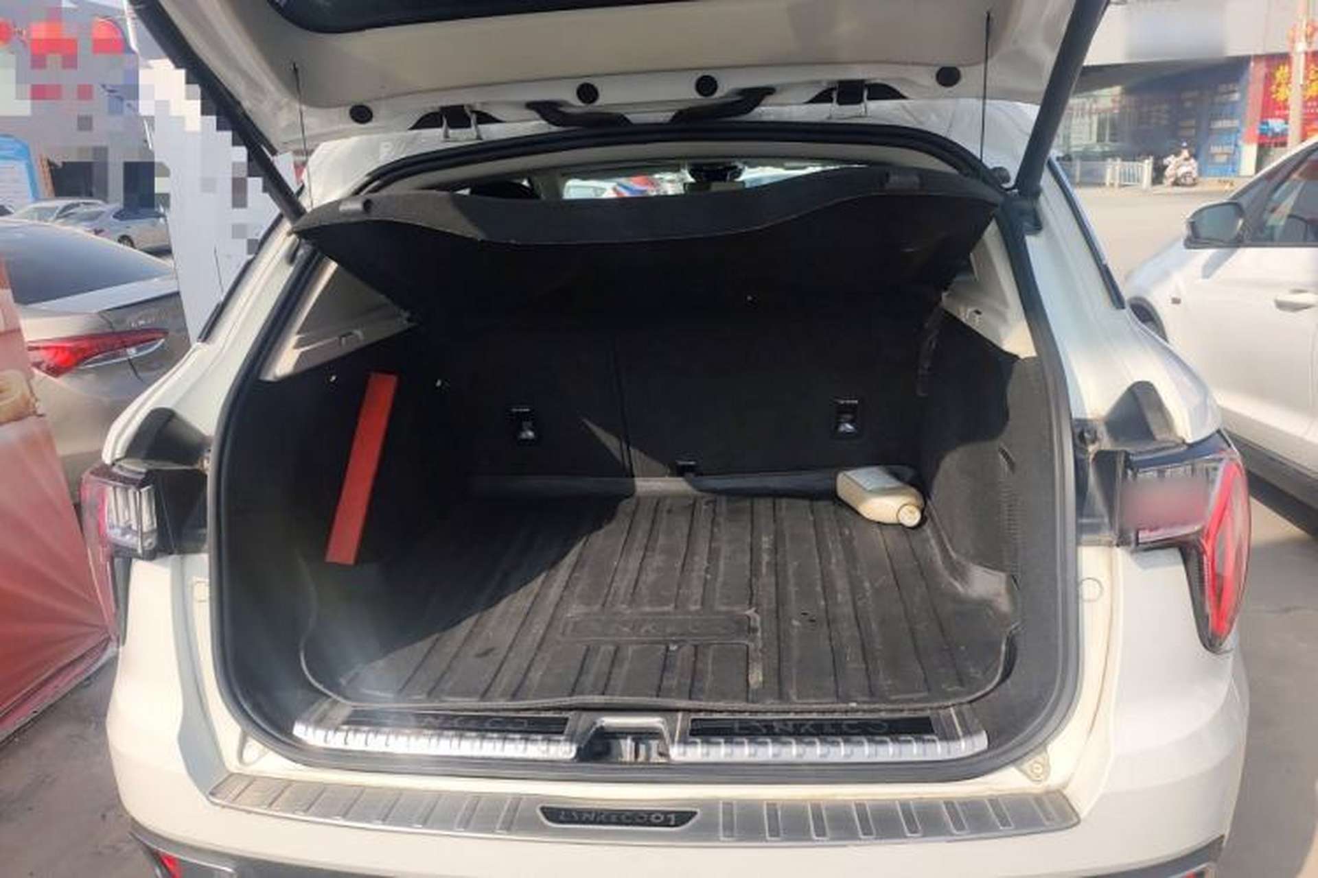 Used Lynk & Co 01 2017 2.0T Two-Wheel Drive Pro Edition Trunk