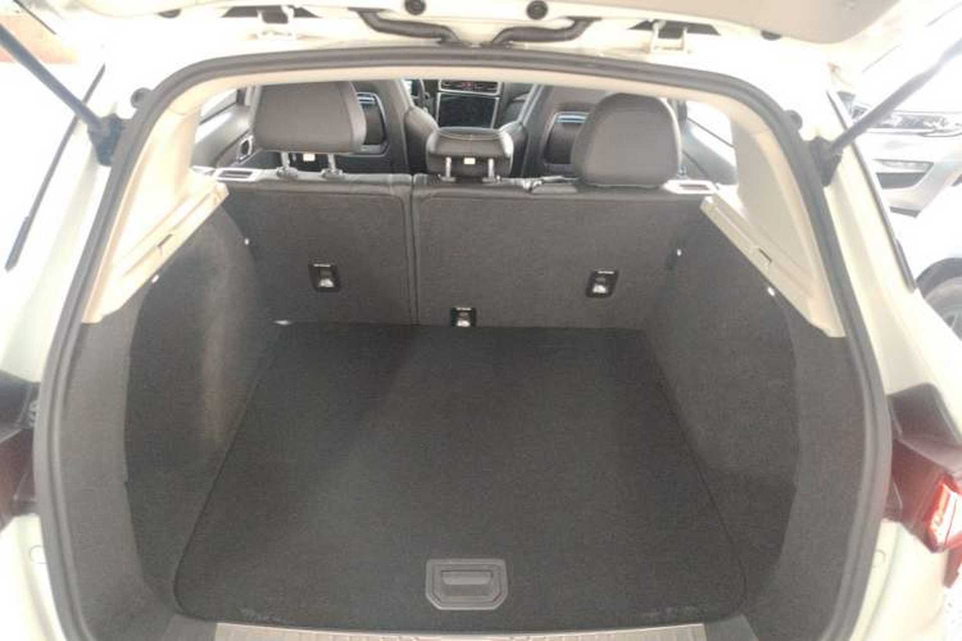 Used Lynk & Co 01 2017 2.0T Two-Wheel-Drive Version Trunk