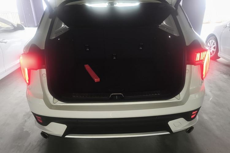 Used Lynk & Co 01 2017 2.0T Four-Wheel Drive Pro Edition Trunk