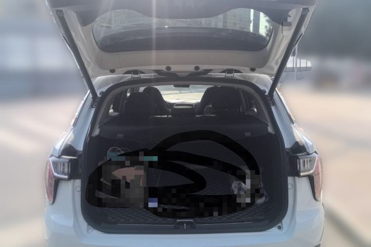 Used Lynk & Co 01 2017 2.0T Two-Wheel Drive Pro Edition Trunk