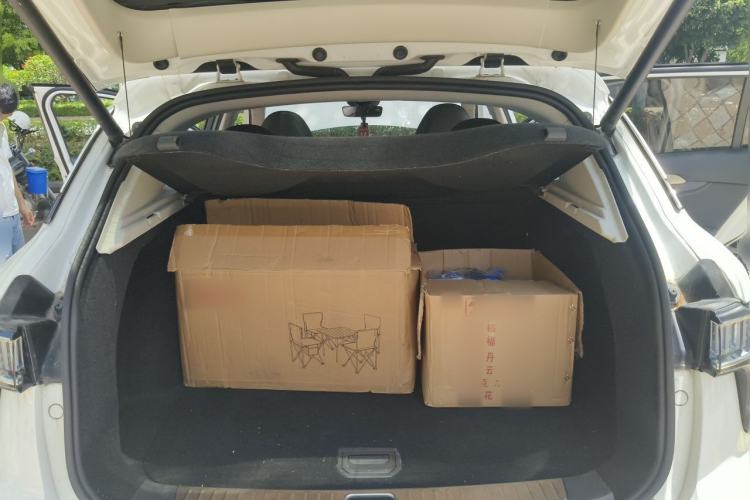 Used Lynk & Co 01 2017 2.0T Two-Wheel Drive Pro Edition Trunk