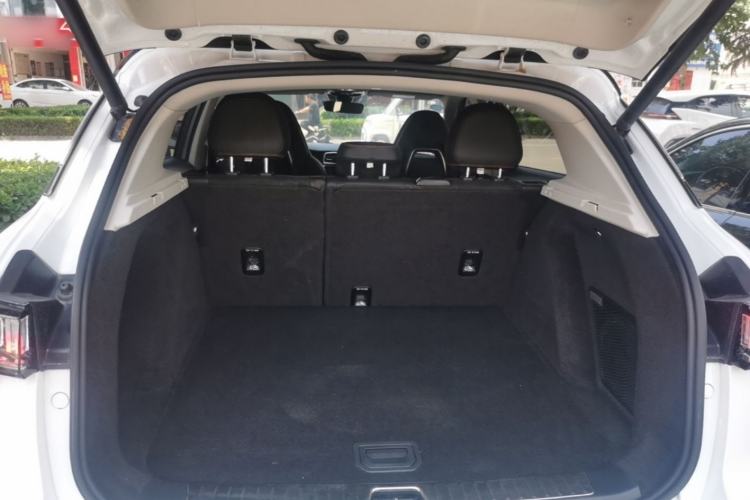Used Lynk & Co 01 2017 2.0T Four-Wheel Drive Pro Edition Trunk
