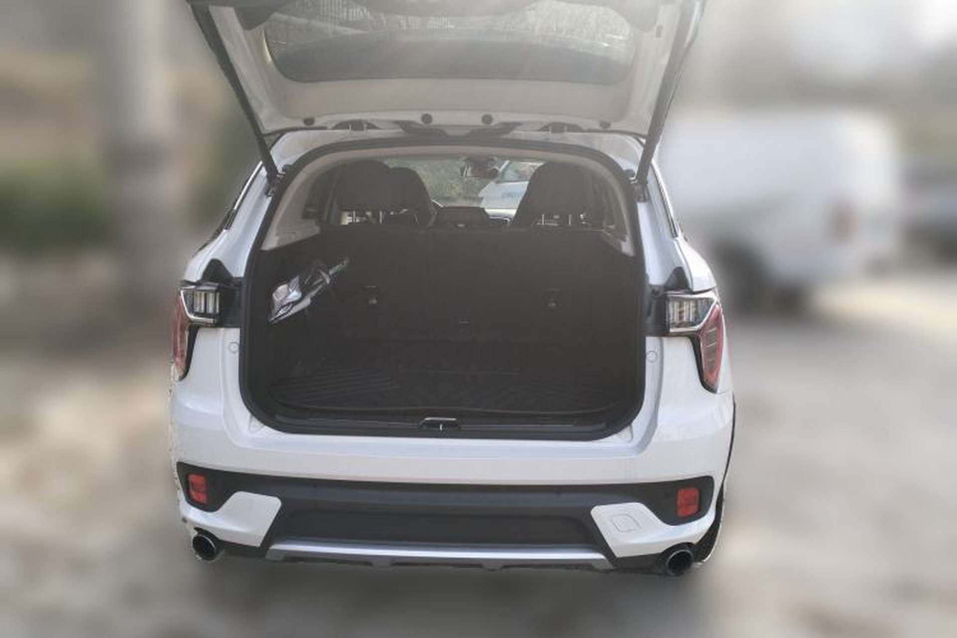 Used Lynk & Co 01 2017 2.0T Four-Wheel Drive Pro Edition Trunk