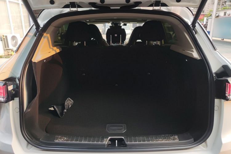 Used Lynk & Co 01 2017 2.0T Four-Wheel Drive Pro Edition Trunk
