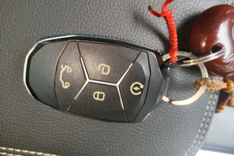 Used Lynk & Co 01 2017 2.0T Two-Wheel Drive Pro Edition Vehicle Key