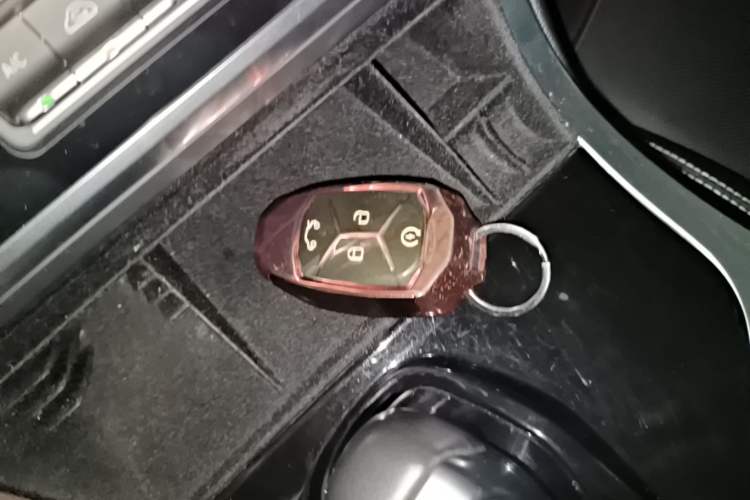 Used Lynk & Co 01 2017 2.0T Two-Wheel Drive Pro Edition Vehicle Key