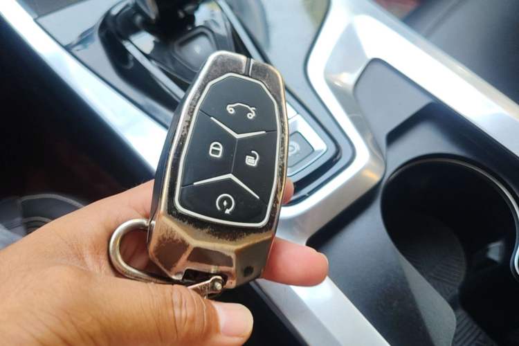Used Lynk & Co 01 2017 2.0T Two-Wheel-Drive Version Vehicle Key