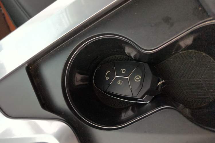 Used Lynk & Co 01 2017 2.0T Two-Wheel-Drive Version Vehicle Key