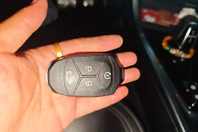 Used Lynk & Co 01 2017 2.0T Two-Wheel Drive Pro Edition Vehicle Key
