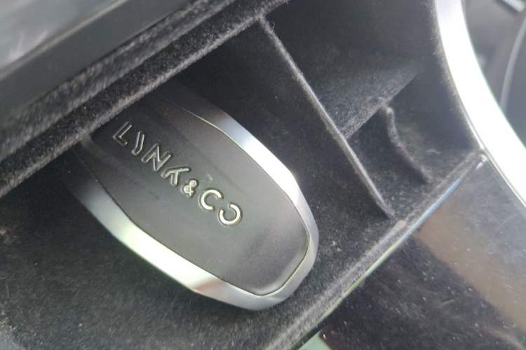 Used Lynk & Co 01 2017 2.0T Two-Wheel Drive Pro Edition Vehicle Key