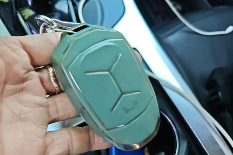 Used Lynk & Co 01 2017 2.0T Two-Wheel Drive Pro Edition Vehicle Key