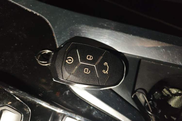 Used Lynk & Co 01 2017 2.0T Two-Wheel Drive Pro Edition Vehicle Key