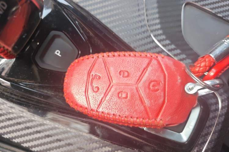 Used Lynk & Co 01 2017 2.0T Two-Wheel Drive Pro Edition Vehicle Key