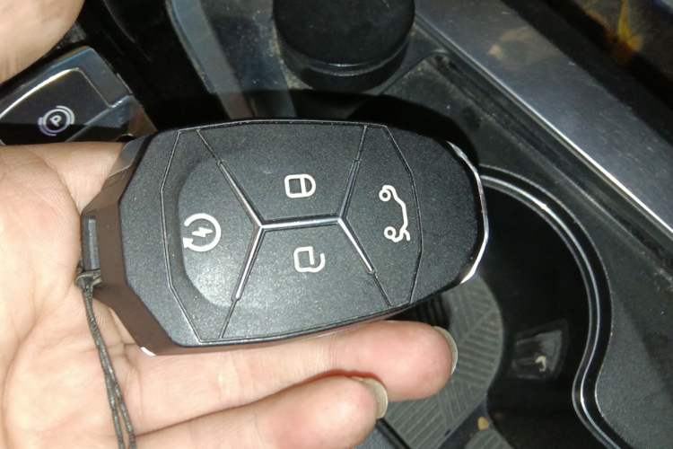 Used Lynk & Co 01 2017 2.0T Two-Wheel-Drive Version Vehicle Key
