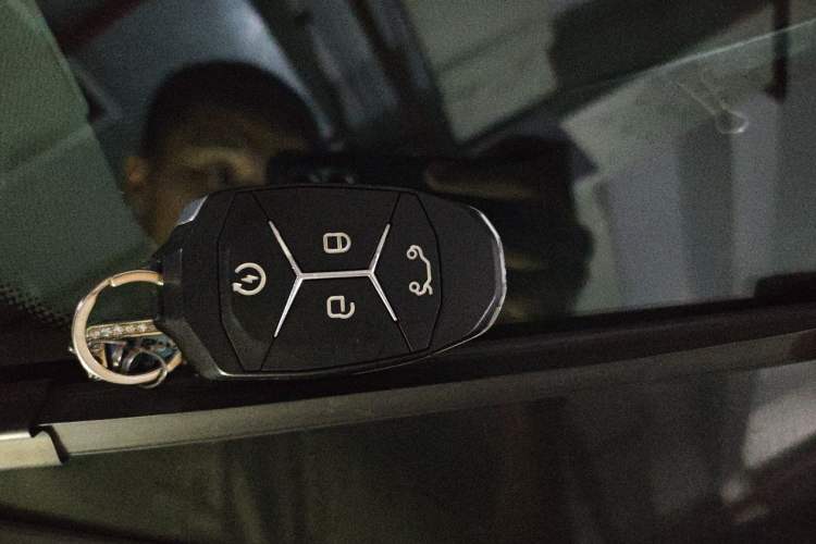 Used Lynk & Co 01 2017 2.0T Two-Wheel Drive Pro Edition Vehicle Key