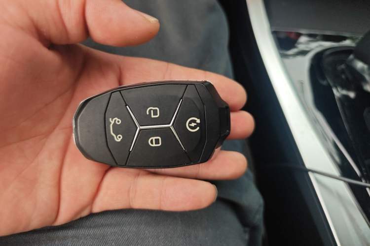 Used Lynk & Co 01 2017 2.0T Two-Wheel Drive Pro Edition Vehicle Key